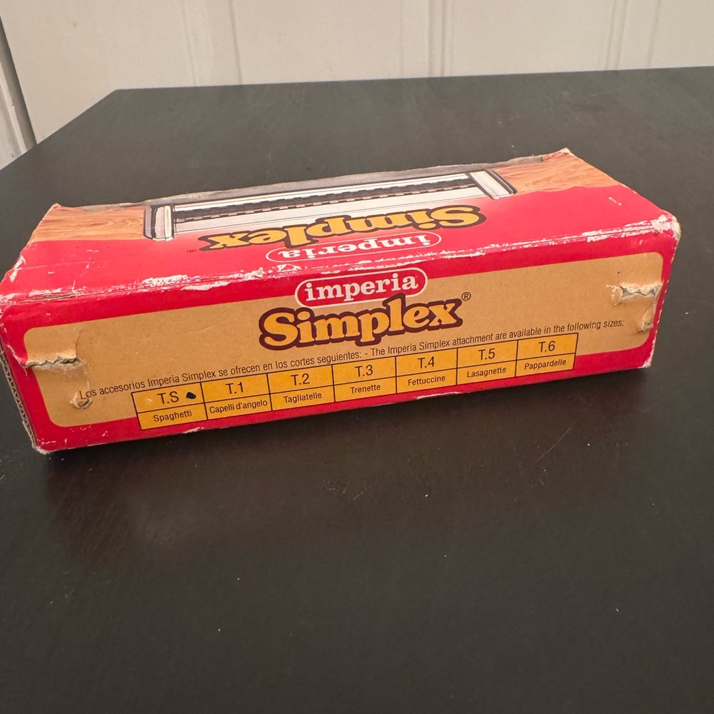 Imperia Simplex Pasta Machine Attachment T.S Spaghetti - Picture 7 of 7